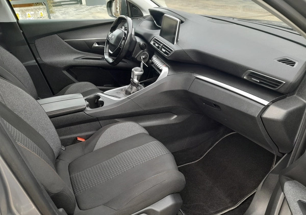 Peugeot 5008 cena 64800 przebieg: 96832, rok produkcji 2017 z Miłakowo małe 562